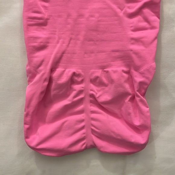 SKIMS SCULPTING BODYSUIT W. SNAPS - Picture 5 of 5